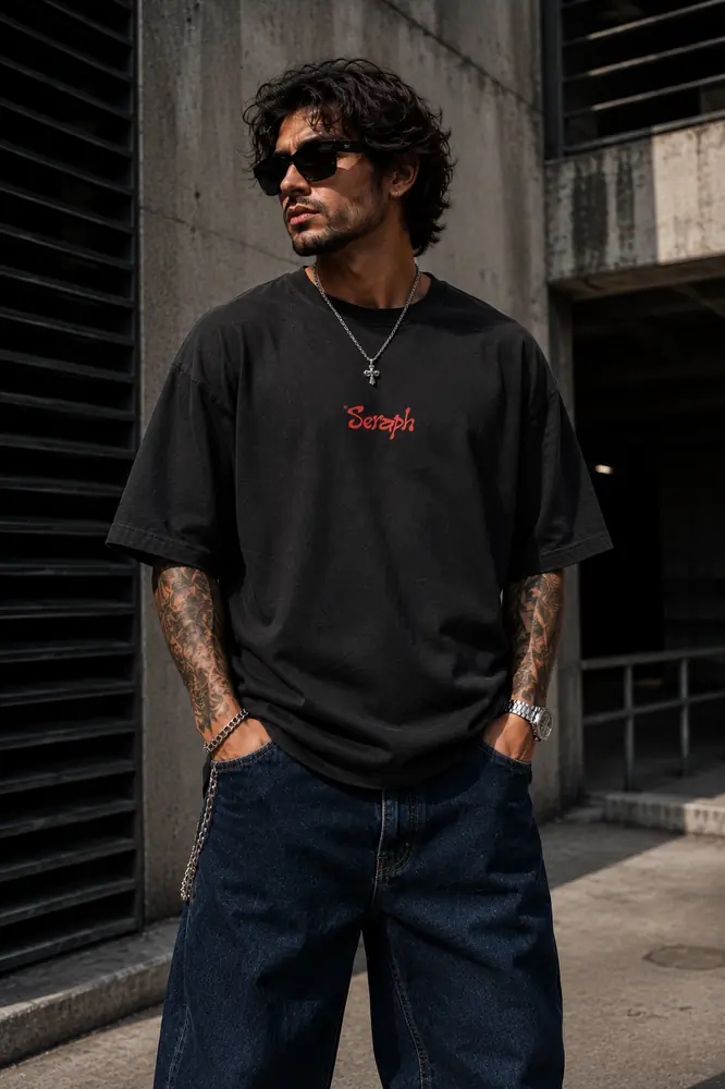 SERAPH Oversized Tee 04